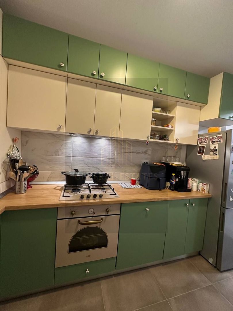 Apartament spre vinzare, 3 camere, modern, complet utilat, mobilat! - Poză 13