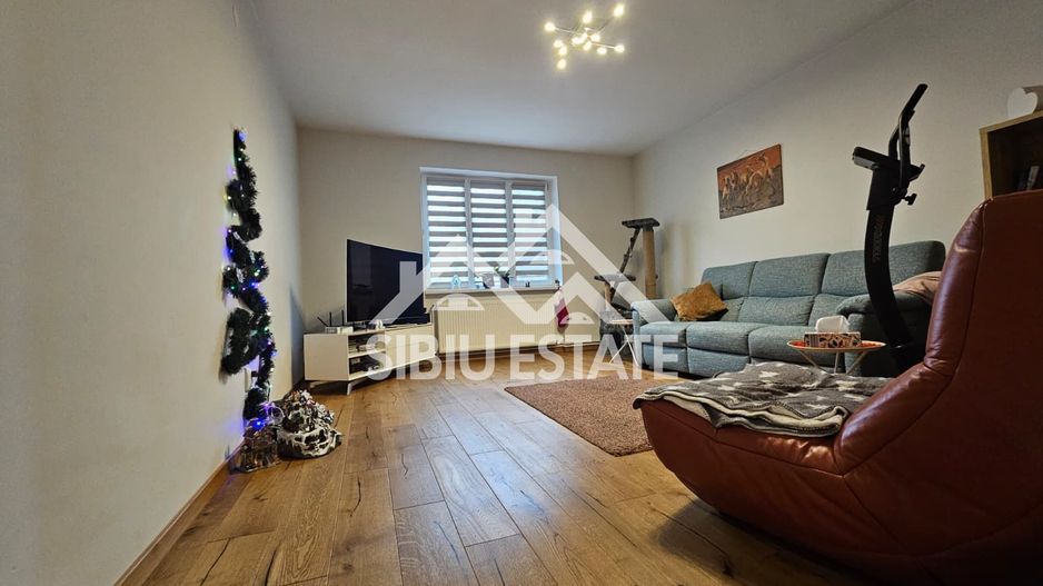 Casa Sibiu teren 500 mp Calea Poplacii - Poză 2