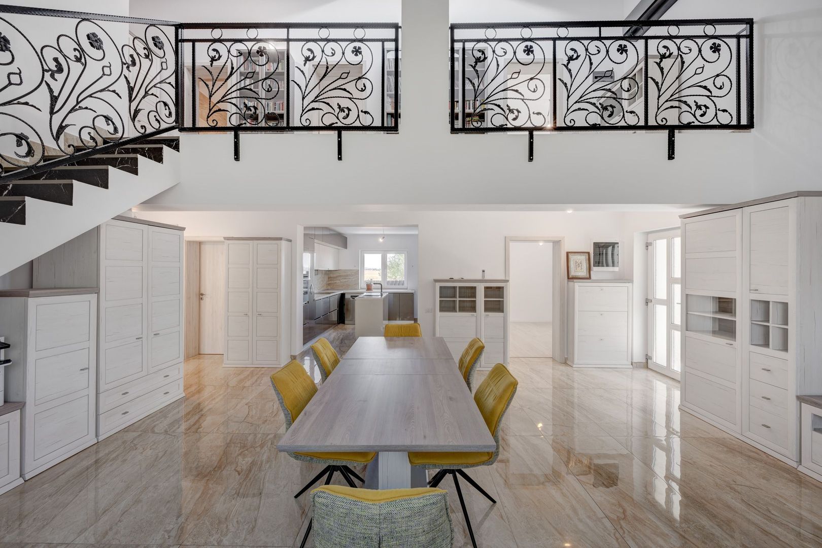 Casa cu Mesteceni!  Complex Lalelelor Domnești - Poză 12