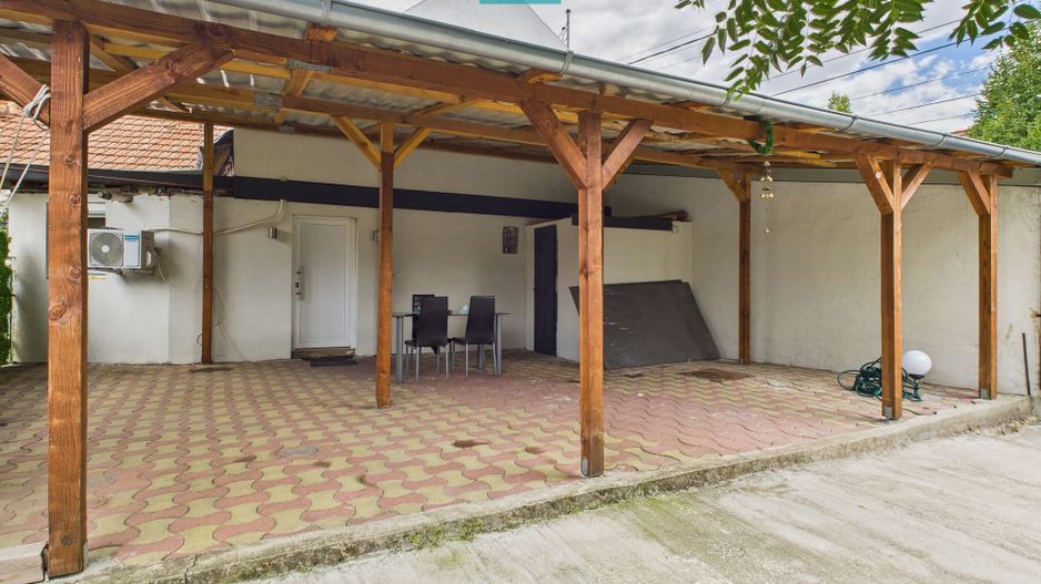 Casă la cheie cu 2 camere și curte - Poză 10