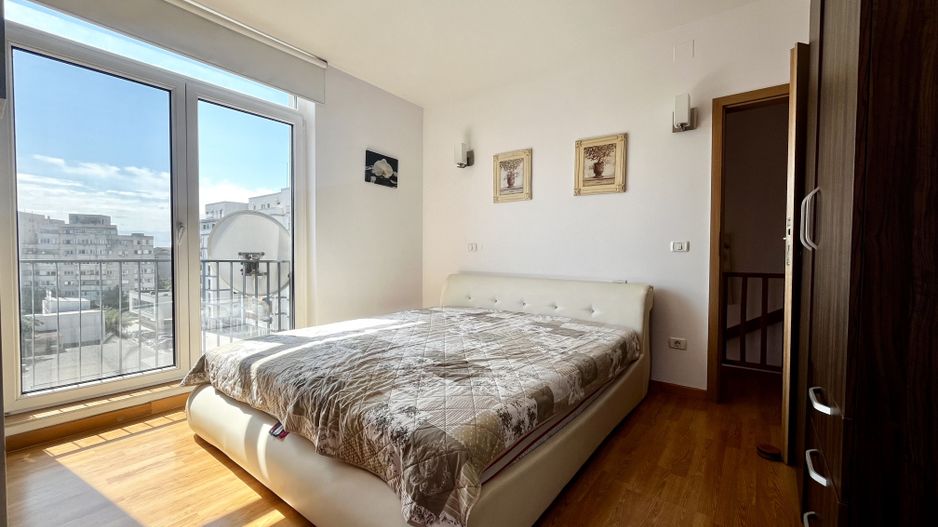 Apartament 3 camere, elegant, pe 2 niveluri,  cu garaj,  zona Aradului - Poză 8