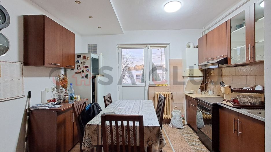 2 camere, 2 Balcoane, Decomandat, etaj 1/4,  Grigorescu!! - Poză 1