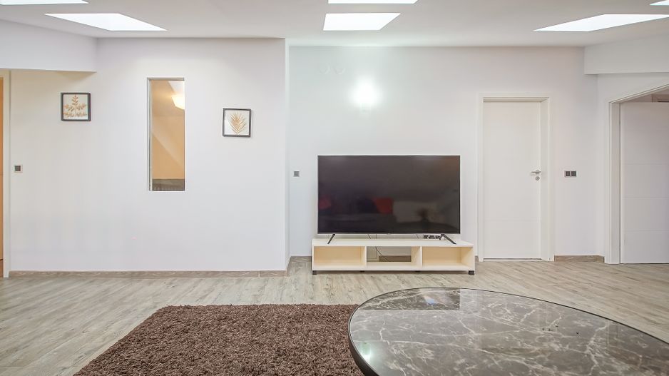 OPORTUNITATE!Două apartamente, două locuri de parcare,plata flexibilă - Poză 20