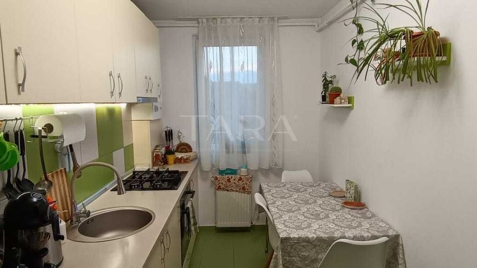 Apartament 3 camere in Baciu, Zona Regal. - Poză 3