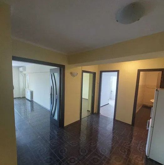 Apartament Decebal Spatios Nemobilat - Poză 1