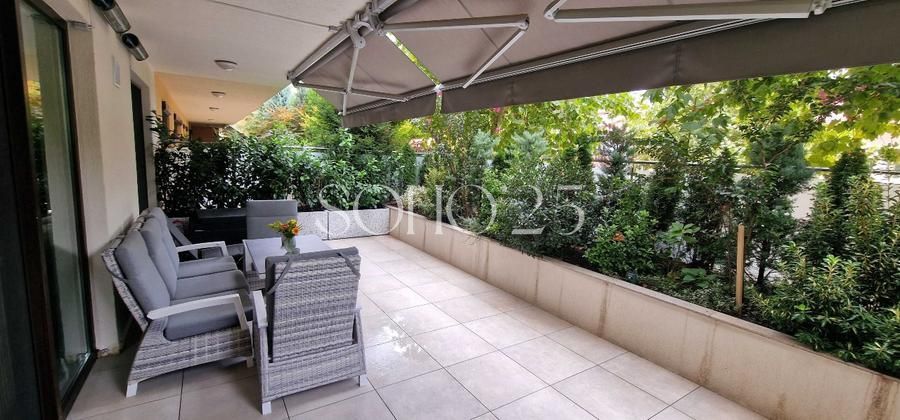 LUX !!! 3 Camere transformate in 2 , terasa de 46mp, mobilat si utilat complet, - Poză 4