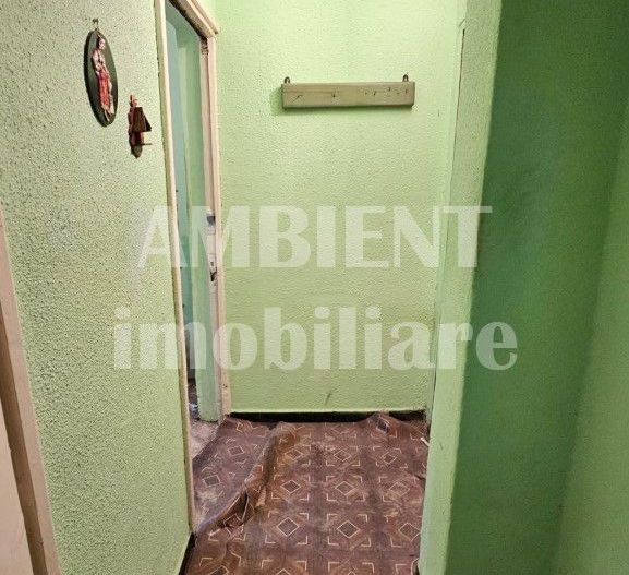 Apartament 3 camere, în renovare, zona Avântului; - Poză 4
