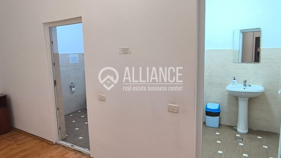 CENTRU TOMIS MALL- Birouri  luminoase cu cheltuieli incluse ! - Poză 9