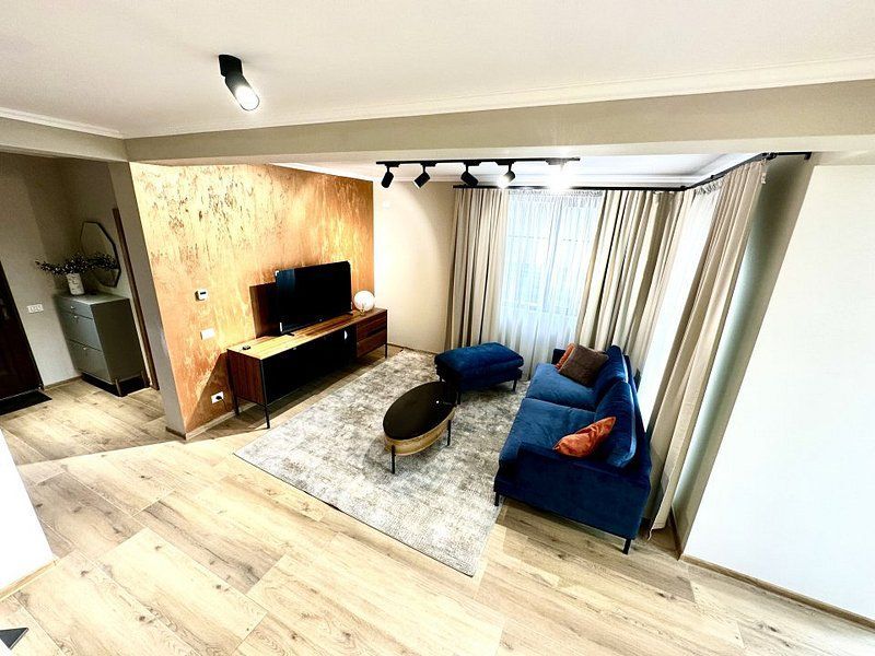 Design modern - casa in Dumbravita - Poză 6