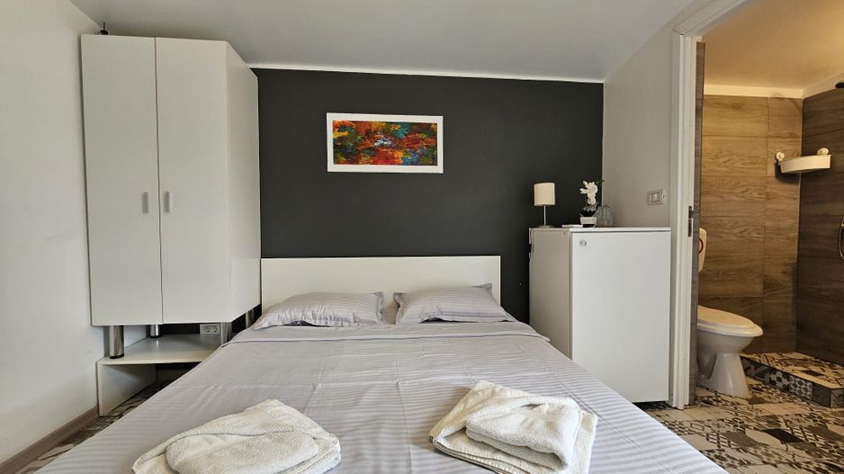 Complex de 7 bungalouri de vanzare în Corbu la 300 m distanta de mare - Poză 4