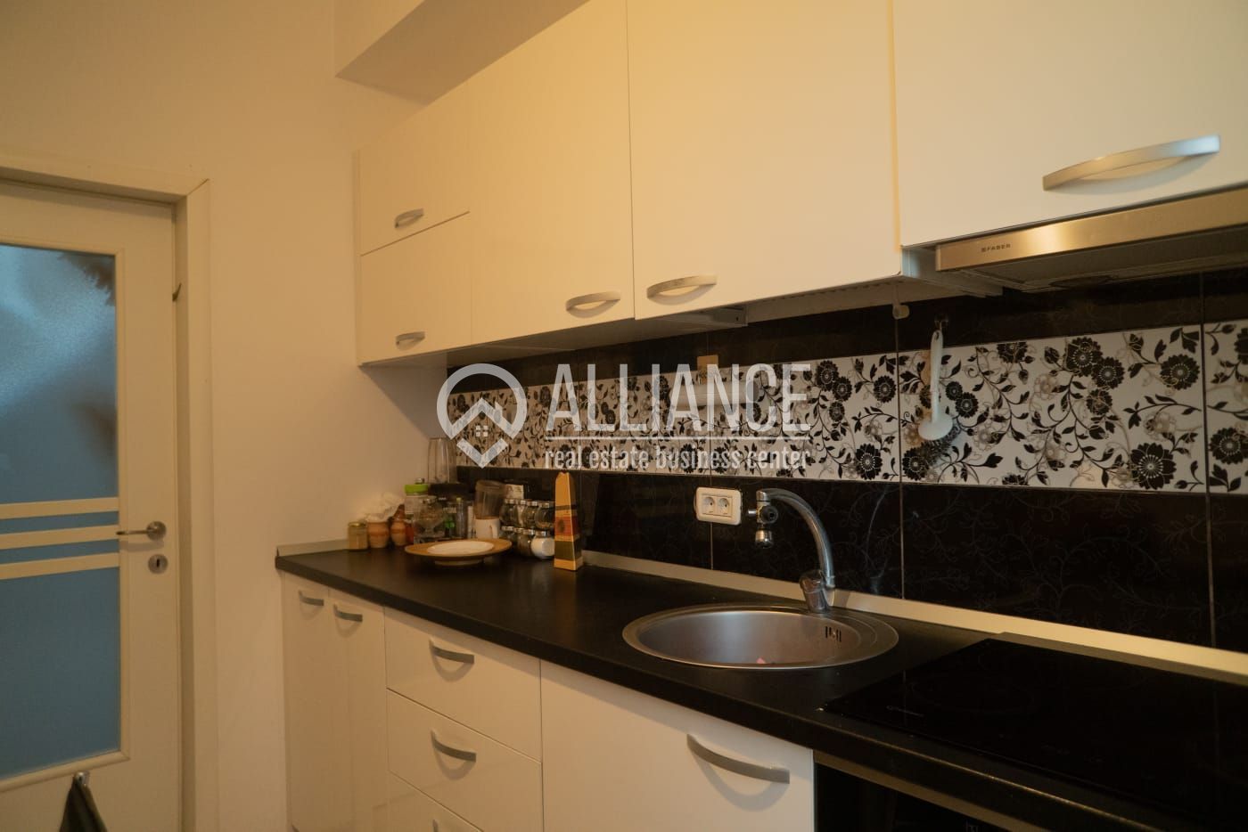 Tomis Plus(cod04)-Apartament 3 camere loc de parcare proprietate - Poză 5