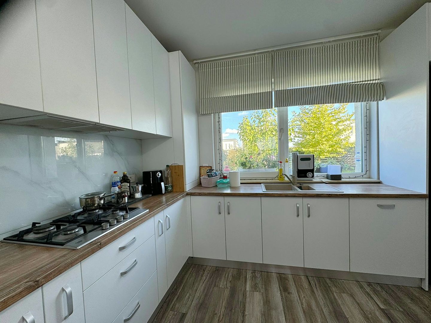 Vilă P+1 mobilată, 3 dormitoare, teren 460 mp, Tamasi - Corbeanca - Poză 7