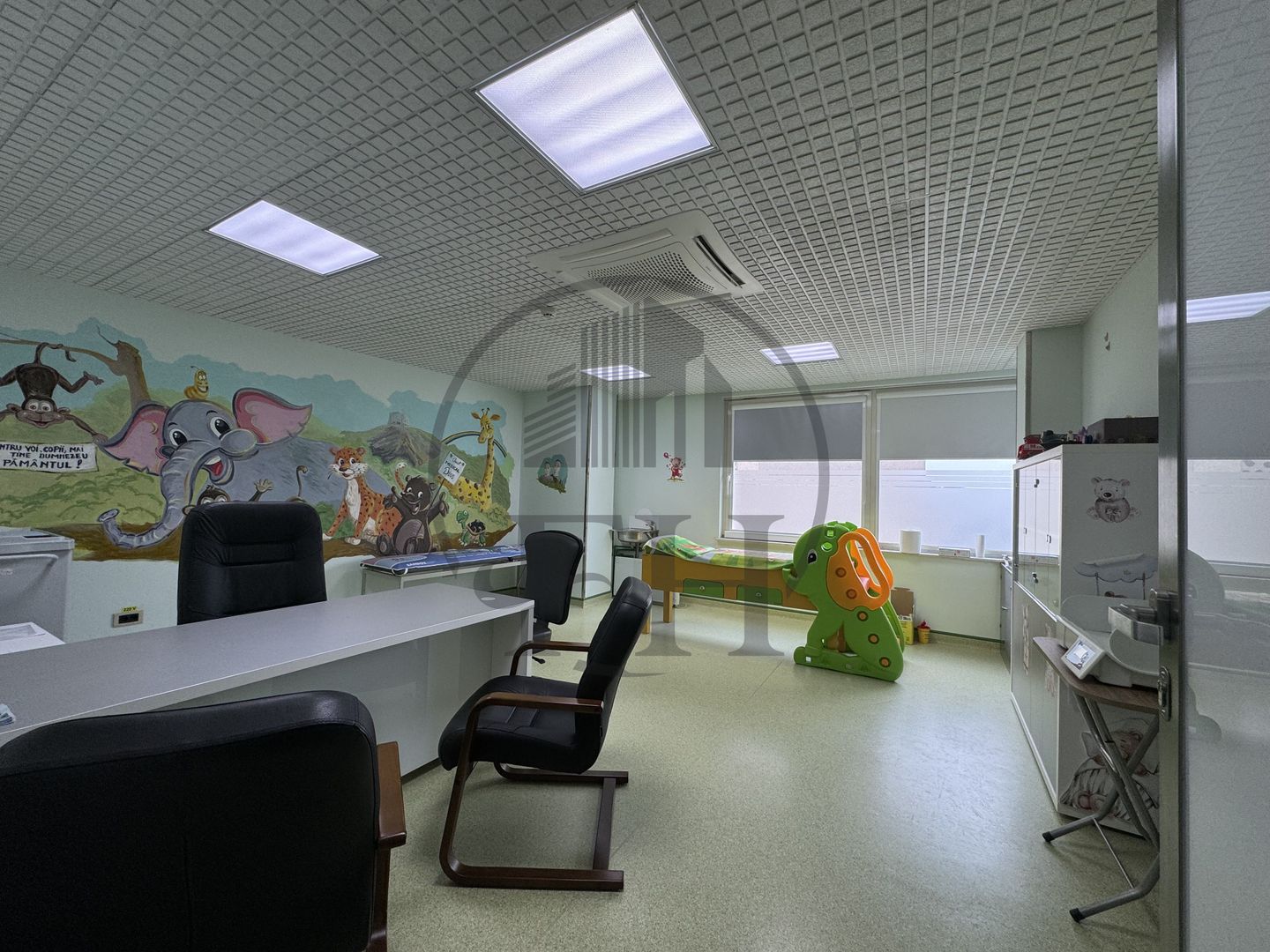 Spațiu comercial/Clinică Medicală de vânzare Medgidia, Constanța - Poză 8