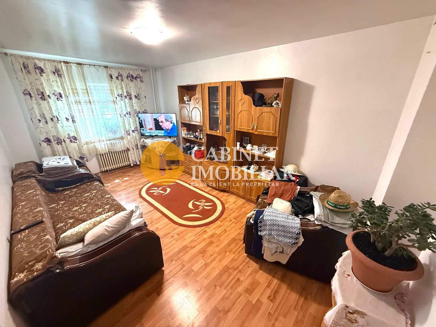 4 Camere Decomandat - Bloc din 1982 - Zona Alexandru Cel Bun - Poză 1