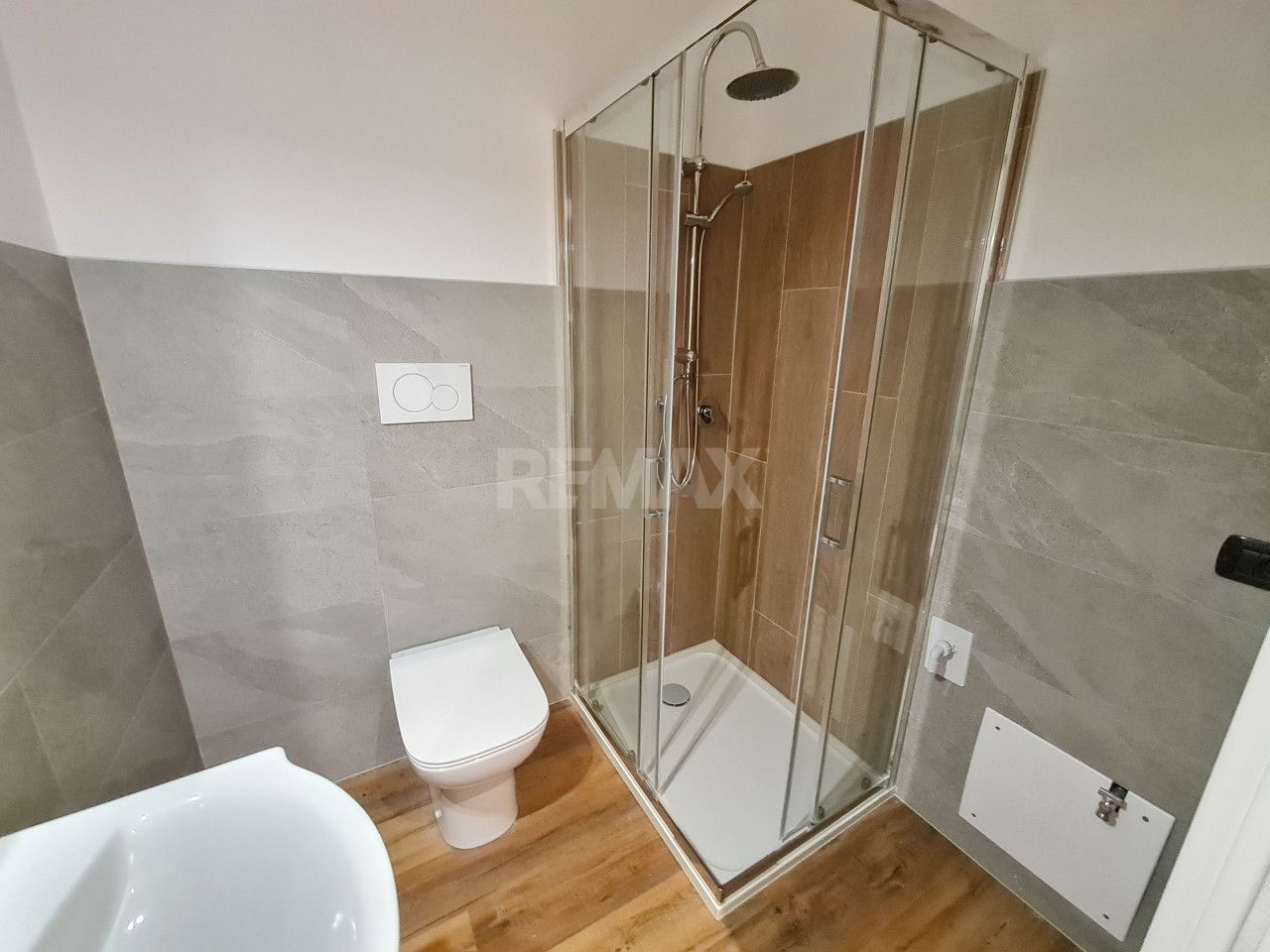 Apartament de vânzare în Abano Terme, Italia – 50 m², complet renovat! - Poză 5
