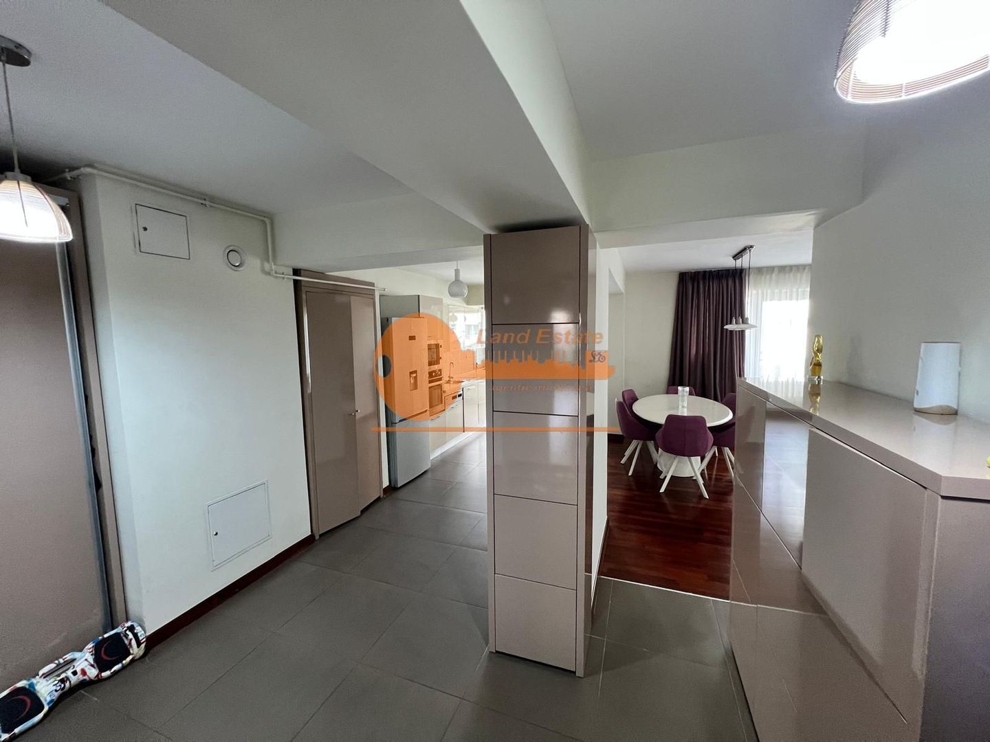 3 camere In City Residence ( 111 mp-Parcare ) - Poză 1