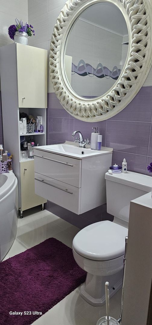 Apartament cu 3 camere, MOBILAT si UTILAT, zona CARTIER; - Poză 13
