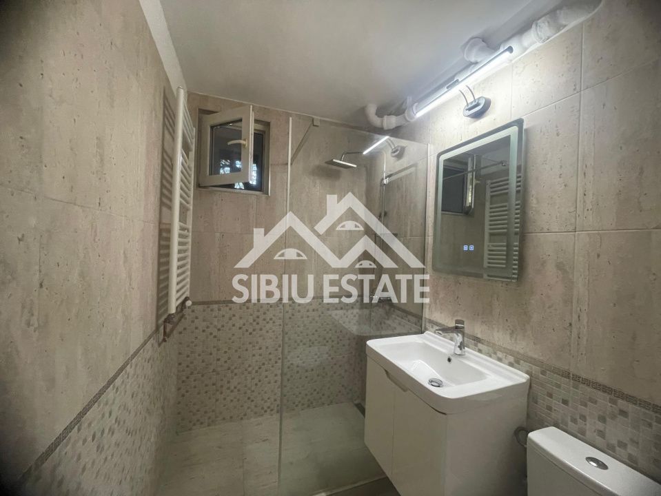 Apartament de vanzare cu 3 camere, balcon, etaj 1 -Zona Calea Dumbravii - Poză 14