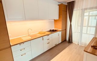 Apartament Spațios Curte Proprie Cristian - Poză 5