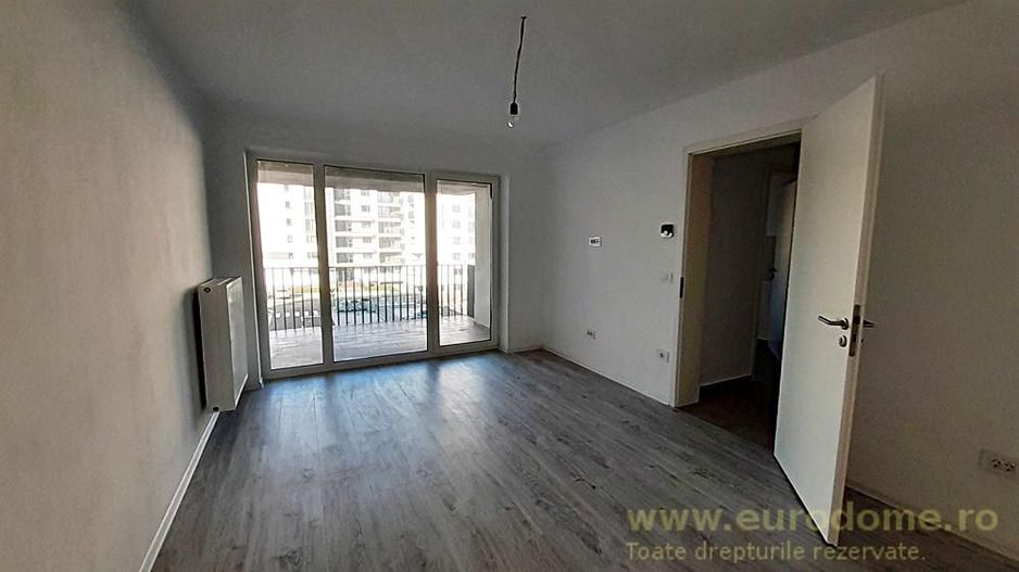 Cartier Coresi, apartament nou, nemobilat 400 euro - Poză 11