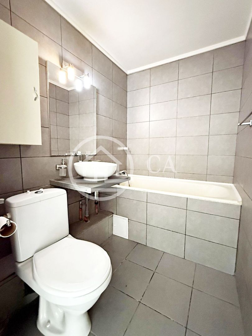 Apartament cu 2 camere de vanzare in Zona Rogerius, Oradea - Poză 10