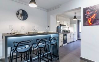 Apartament spațios în Centru, 3 dormitoare, parcare, Parcul Central. - Poză 2