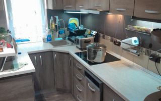 ageuropa.ro vinde apt 4 cam. 80mp etaj 1 în Micro 16. - Poză 8