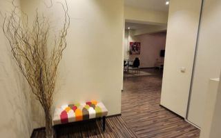 Apartament 2 camere - mobilat si utilat - Decebal, 77 mp,  parcare inclusa - Poză 3