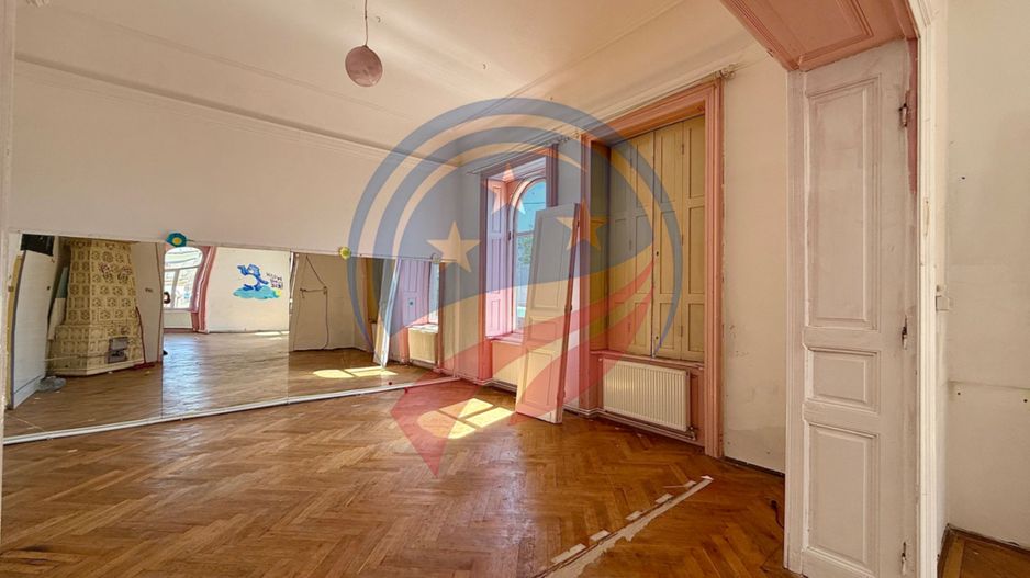 Casa de vanzare-vis-a-vis de Casa Studenților/Craiova - Poză 18