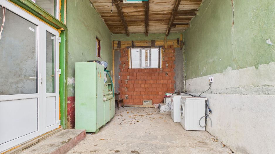 Casă cu 3 camere în localitatea Berindia, Arad - Poză 7