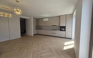 Casă tip townhouse cu grădină proprie în Tunari Park Villas - Poză 3