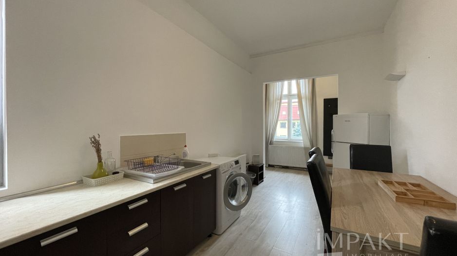 Apartament cu doua cemere in zona Centrala! - Poză 9