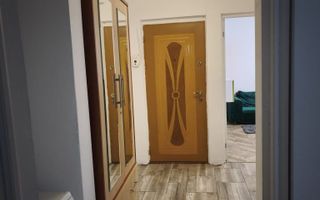 Apartament cu două camere decomandat, Nicolina 2, prima stație, planul - Poză 3