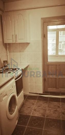 Închiriez apartament cu două camere - Poză 2