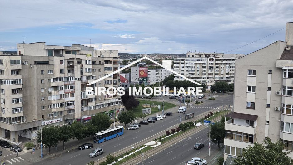 3 camere Calea Bucuresti - Vodafone - Poză 7