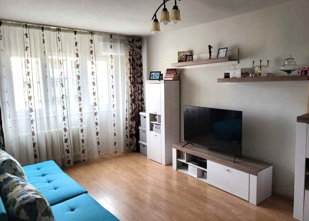 Apartament decomandat 2 camere la cheie/Etaj intermediar/Zona P. Ma - Poză 3