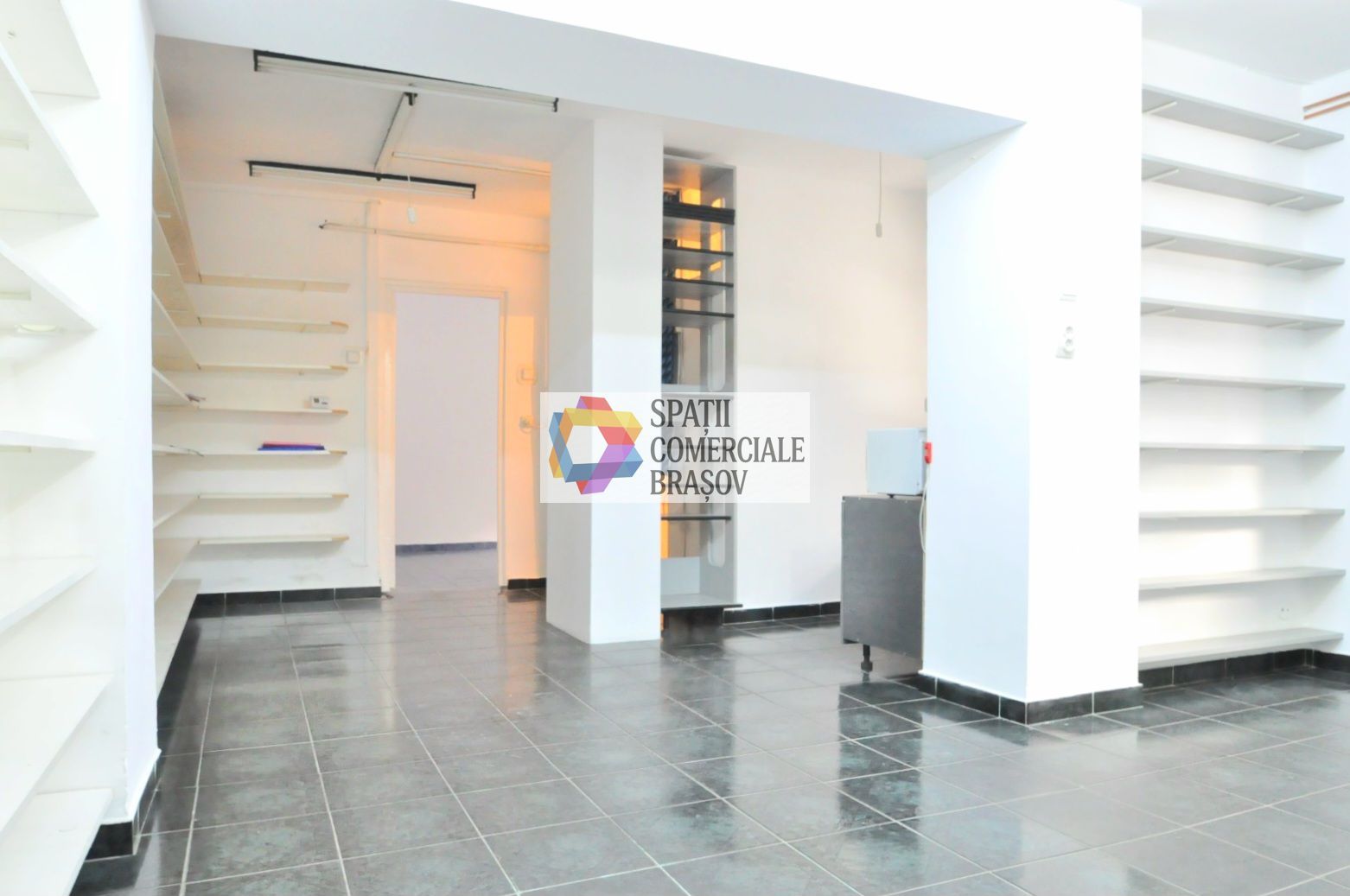 Spatiu comercial de închiriat Brașov - 49 mp # spatii-comerciale-brasov.ro - Poză 3