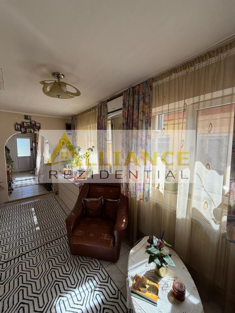 CASA INDIVIDUALA - TEREN 754 MP - METROU ANGHEL SALIGNY - Poză 10
