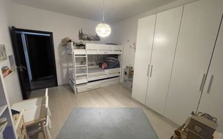 Casă cu 4 camere, curte 430 mp și acces asfaltat, Miroslava - Poză 6