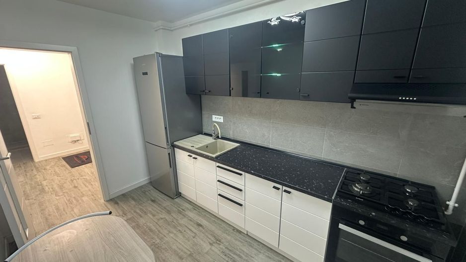 AP. 2 CAMERE BD. NORDULUI, LOC PARCARE, BLOC NOU, CENTRALA, MODERN - Poză 3