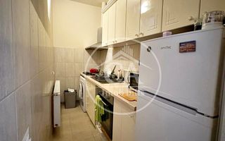 Casa de inchiriat cu 3 camere la curte comuna in zona centrala, Oradea - Poză 7