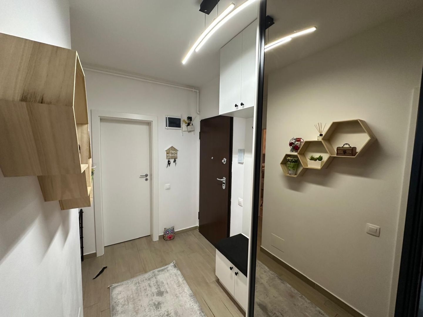 Apartament 2 camere cu loc de parcare si terasa EvoCasa Optima Titan - Poză 6