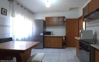 Castelu - Str. Florilor, casa din 2012, teren 737 mp si 106 mp utili - Poză 18