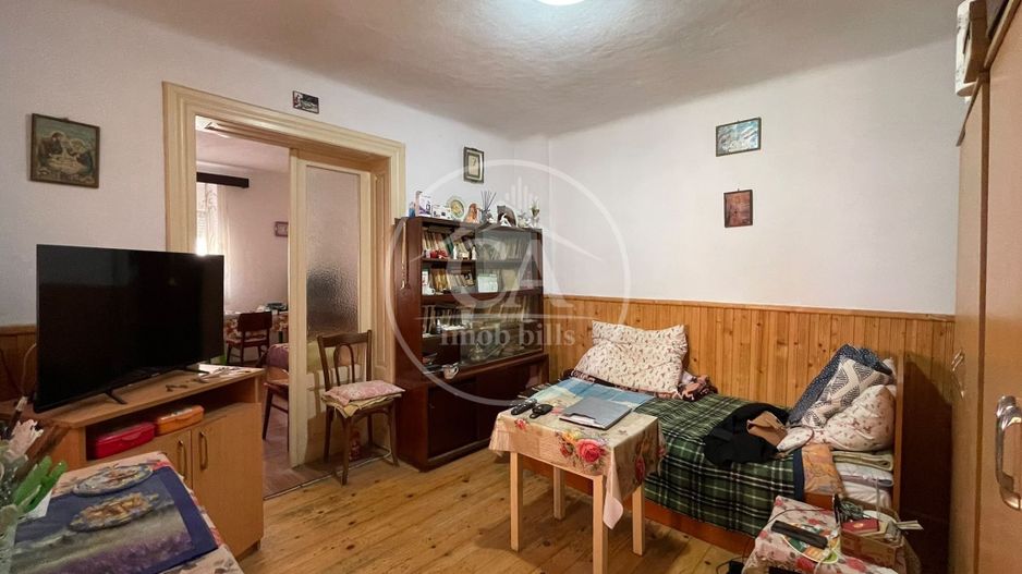 Casa de vanzare cu 4 camere in zona Nufaru,  Oradea - Poză 18