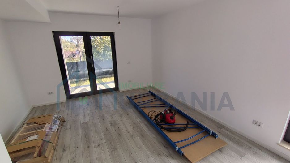 Casă de vânzare în Valea Adâncă, Strada Veche, Iași – 4 camere, P+1, 192 mp construiți - Poză 4
