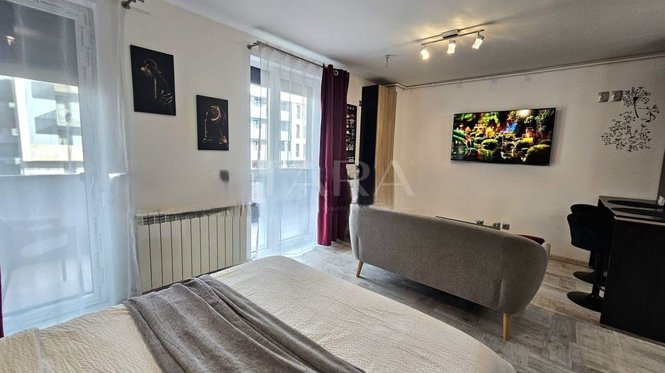 Studio cochet cu balcon generos – Andrei Mureșanu Sud. - Poză 2
