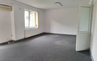Vilă 220 mp | 2 niveluri | Curte și parcare | Lângă Mall Vitan - Poză 13