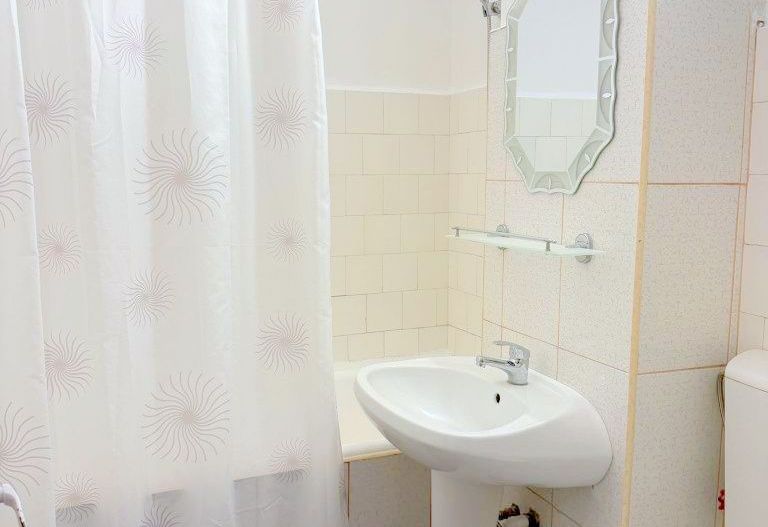 Apartament 1 cameră – Micro 14, Mașniță – 230 Euro/lună - Poză 4
