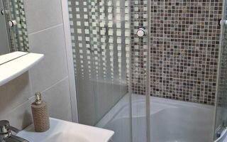 Apartament cu 1 camera + parcare - Brown Luxury, Valea Lupului - 350€ - Poză 6