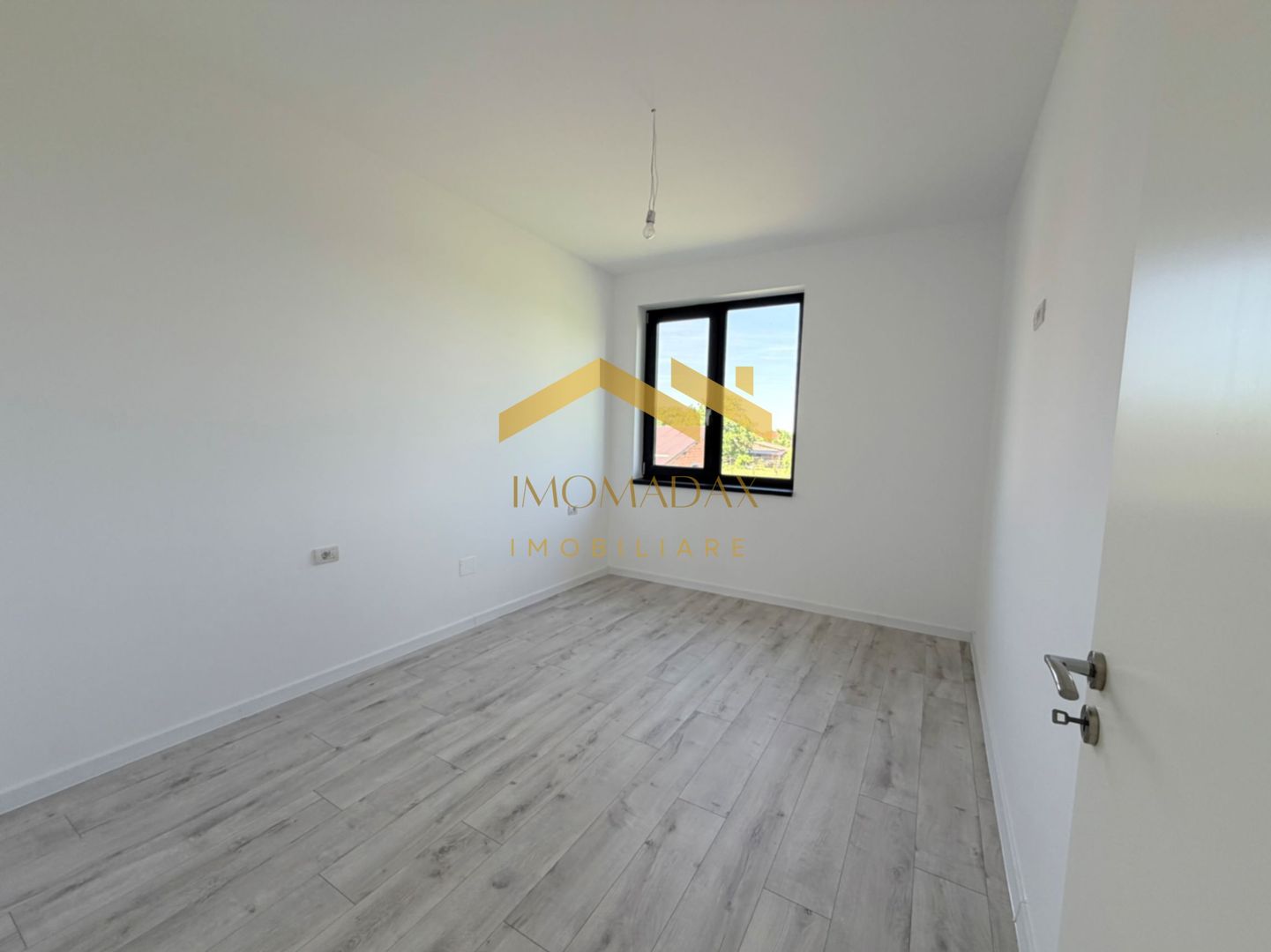 Utvin-Duplex 4 Camere-Predare Imediata - Poză 17
